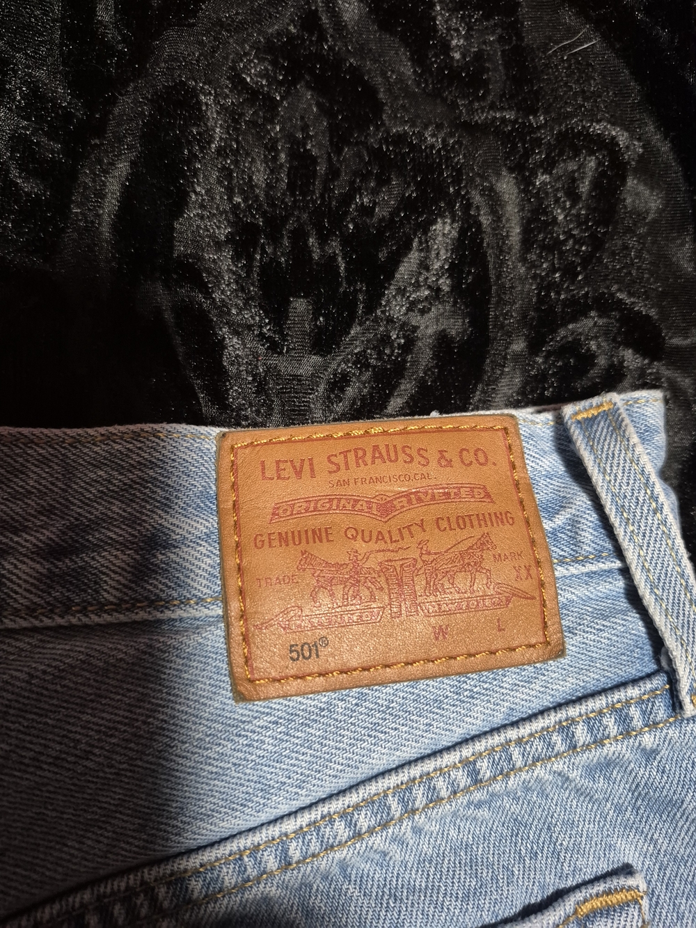 Jeans Subcategory Classification - Picture 3 of 5